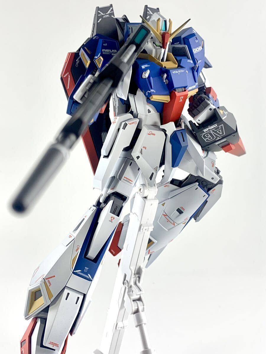 MG 1/100 ゼータガンダムver.ka 塗装済完成品_画像9