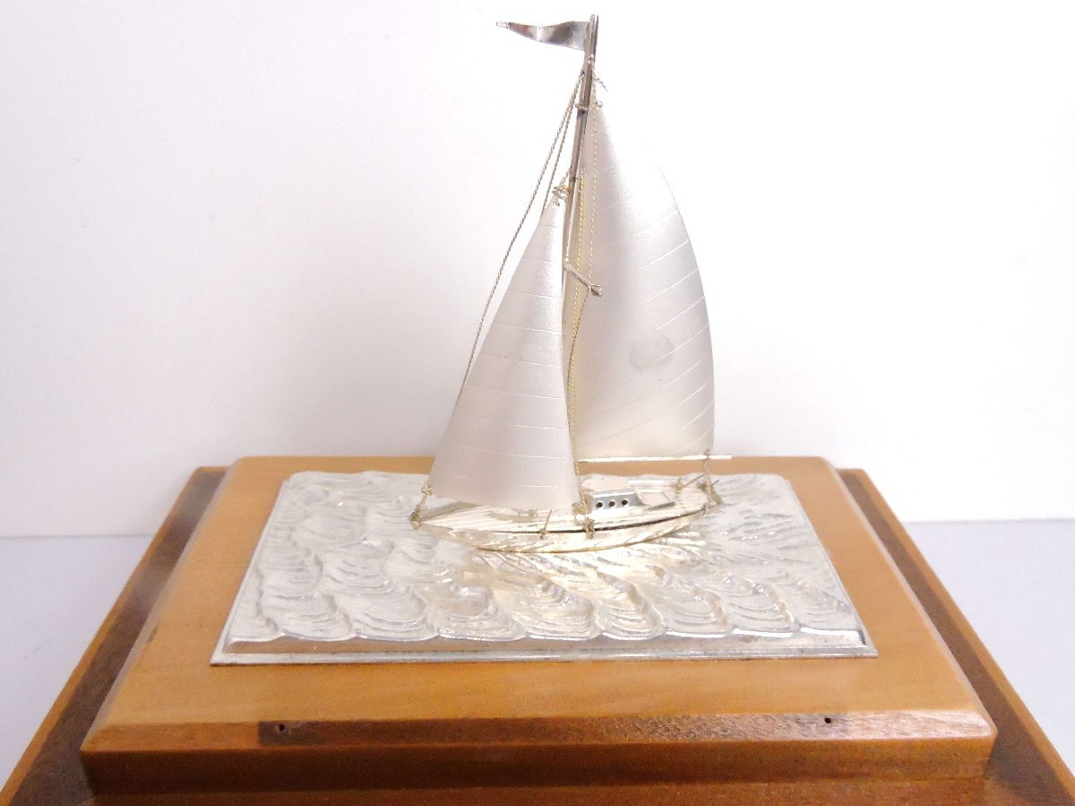 銀製 シルバー 置物 オブジェ ヨット 帆船モチーフ インテリア ガラスケース入り_画像5