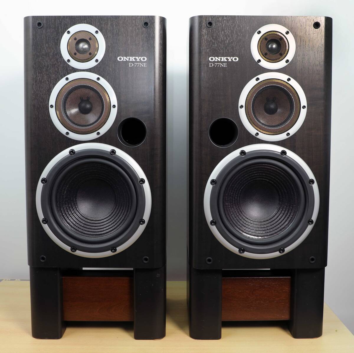 Yahoo!オークション - ONKYO D-77NE スピーカー Yahoo!オークション - ONKYO D-77NE スピーカー