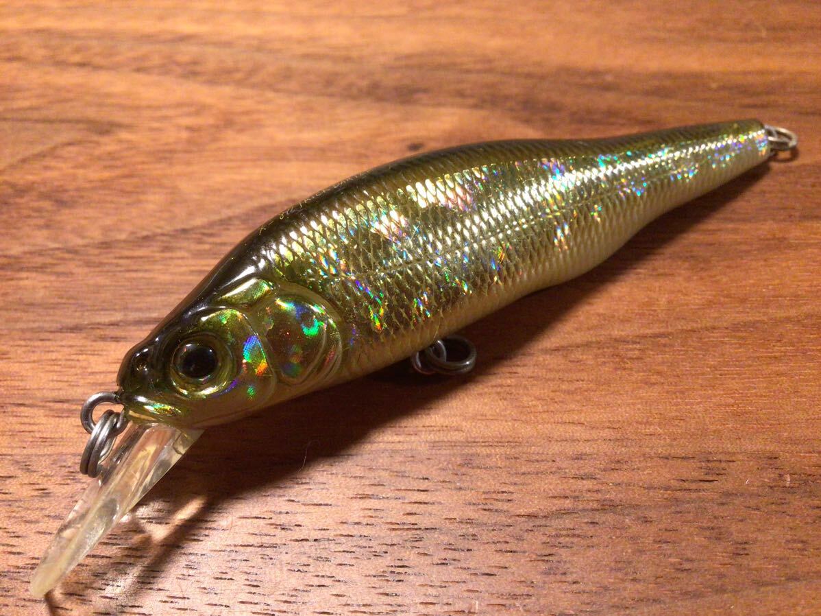 Q★美品★Megabass メガバス X-80 Trick Darter X-80トリックダーター エックスハチマル トリックダーター「GGモスバックGシャッド」ミノー_画像1