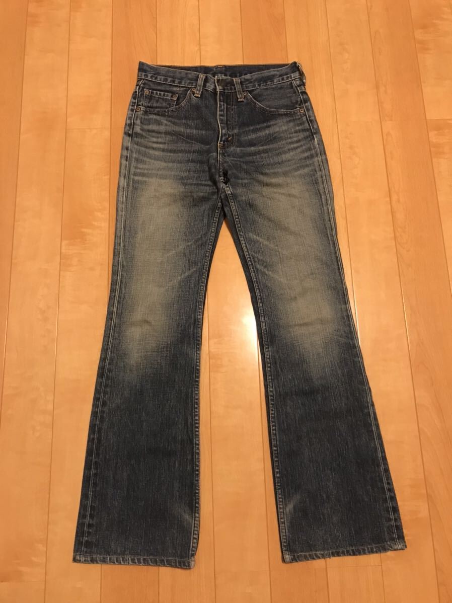 ☆廃番!Levi's/リーバイス 517・W29 CARE入パッチ.激ヒゲ濃目色落ちデニムブーツカットパンツ 赤タブジーンズ 股下長め！極東 /フレア64684_画像2