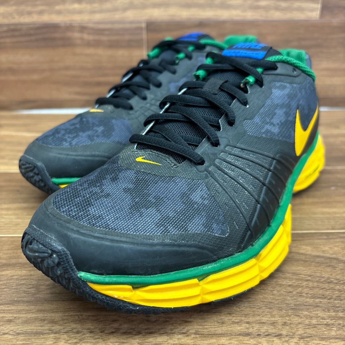 KT240306 D-50 NIKE ナイキ DUAL FUSION デュアルフュージョン トレーニングシューズ カジュアルシューズ ブラック イエロー メンズ 25.5cm_画像2