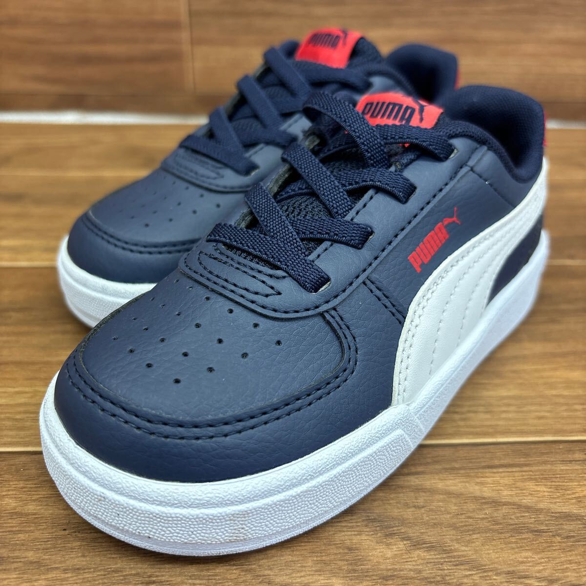 KT240306 D-51 PUMA プーマ キッズ 子供靴 カジュアルシューズ ウォーキングシューズ ネイビー ボーイ 16.5cm_画像2