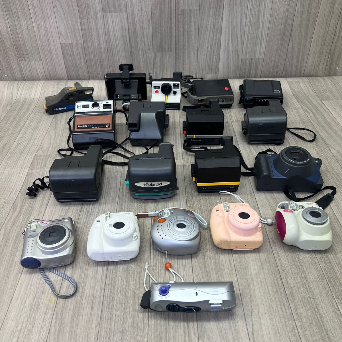 #C-305 FUJIFILM instax Kodak etc. Polaroid Polaroid Cheki instant camera summarize 19 pcs Junk 