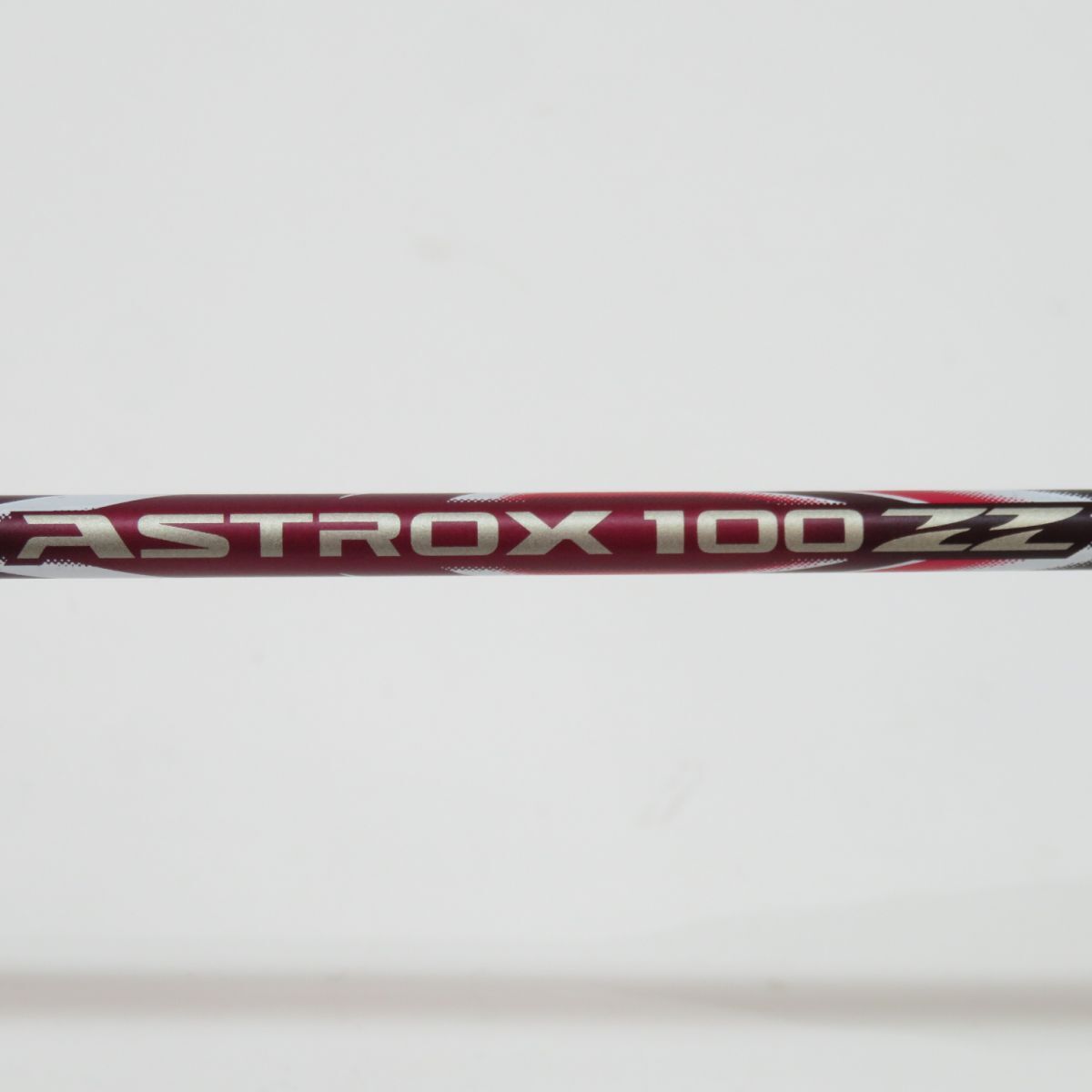 116 【未使用】YONEX ヨネックス ASTROX 100 ZZ アストロクス AX100ZZ 3U4 クレナイ バドミントン ラケット フレームの画像5