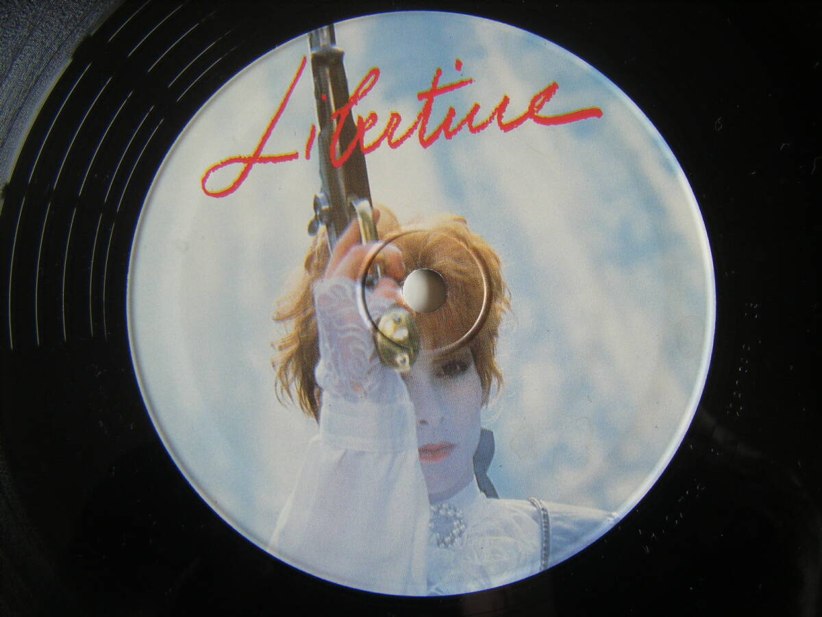 ★[仏原盤12Maxi] Mylene Farmer/Libertine(Bande Originale Du Clip)/初回1986年版美品/Picture Lbl/5Track/45RPMミレーヌ・ファルメール _画像4