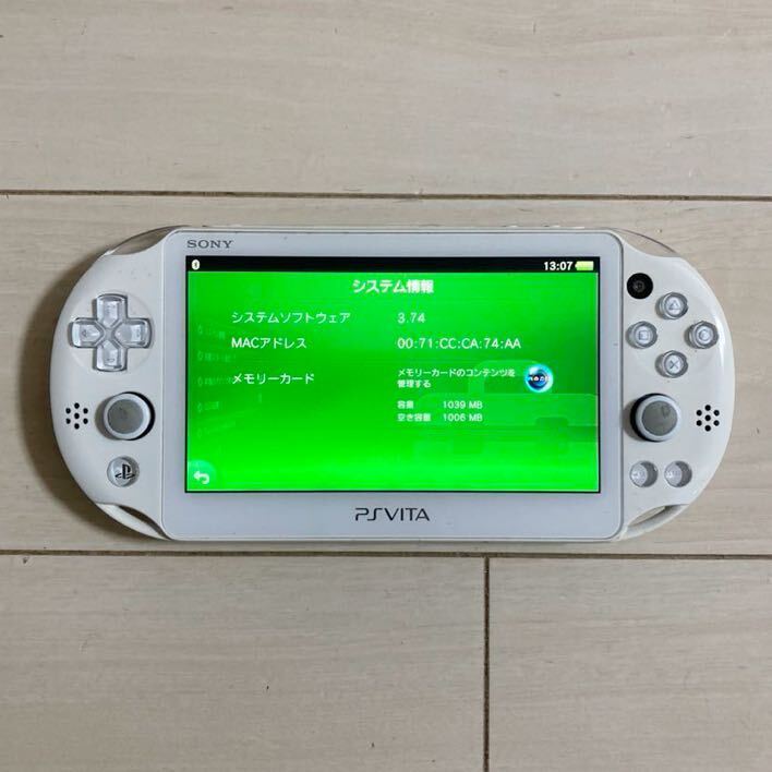 SONY PSVITA PCH-2000 ZA12 1GB 本体 wifiモデル 動作品 初期化 ソニー ピーエス ビータ ヴィータ プレイステーション プレステ 送料無料_画像2