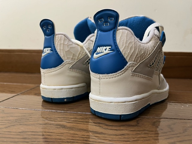 [デッドストック] NIKE ナイキ BABY JORDAN ベビージョーダン SKY JORDAN スカイジョーダン 箱付き 19.5cm スニーカーの画像2