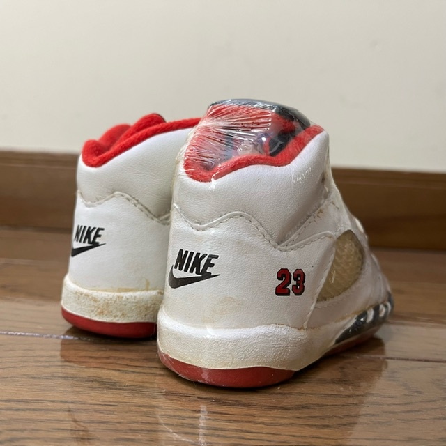  [新品未使用品] デッドストック 当時物 オリジナル NIKE ナイキ BABY JORDAN ベビージョーダン 箱付き 11cm スニーカー _画像2