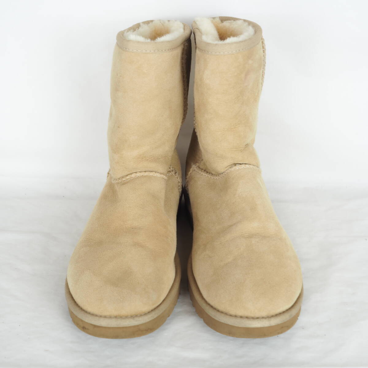 EB4926*UGG*アグ*レディースショートブーツ*US8-25cm*ベージュ_画像2