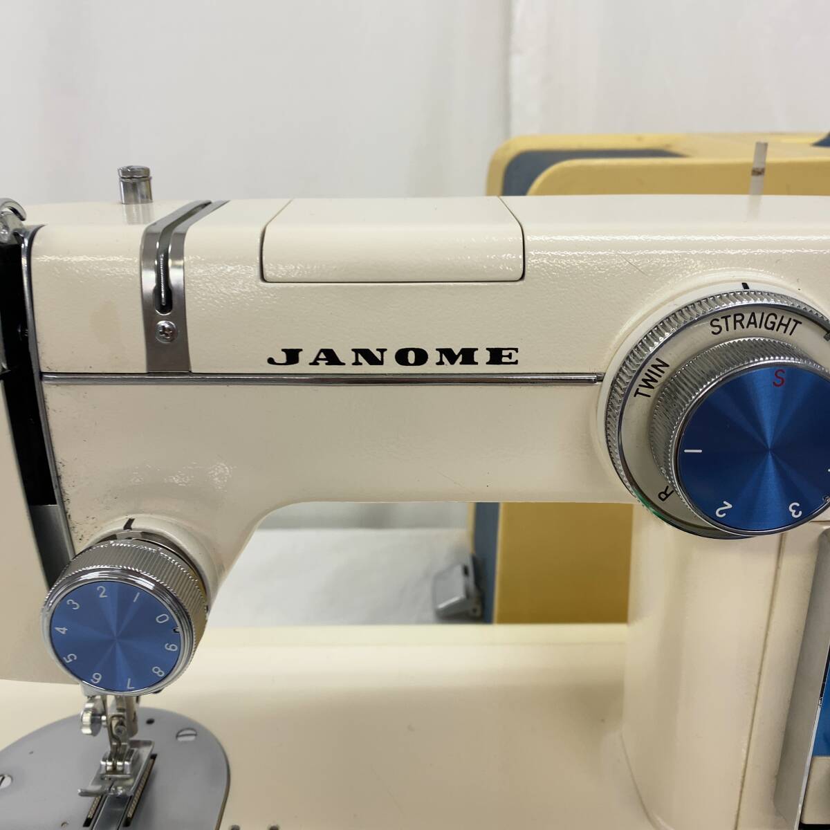 【S811】正常可動 JANOME 804 ミシン ハンドクラフト フットコントローラー付き_画像2