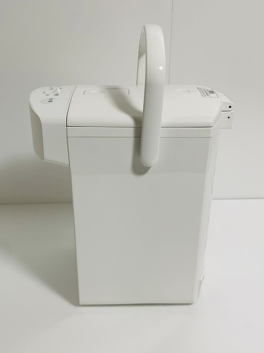 IRIS OHYAMA　アイリスオーヤマ　ジャーポット　3.0L　IMHD-130-W　ホワイト　展示未使用品　外装箱欠品
