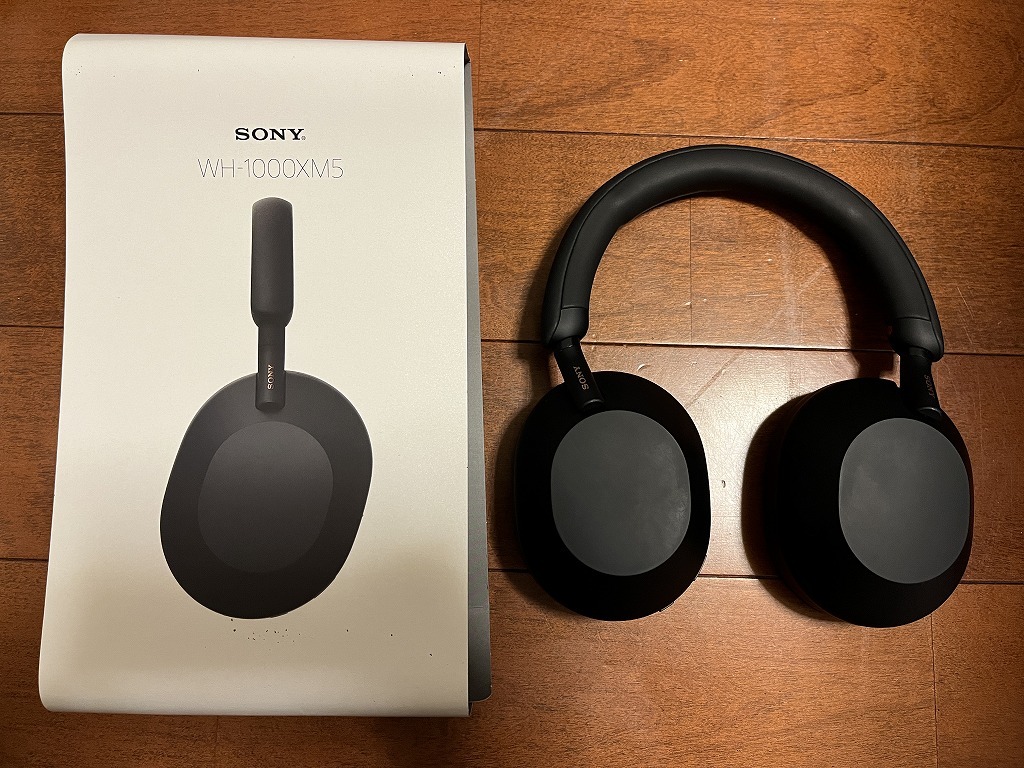 ■SONY WH-1000XM5 ブラック 美品！付属品完備！送料無料！！_画像2