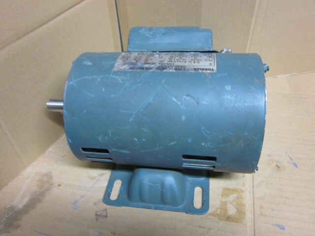 東芝100V モーター 0.4Kw 4P中古品 _画像4