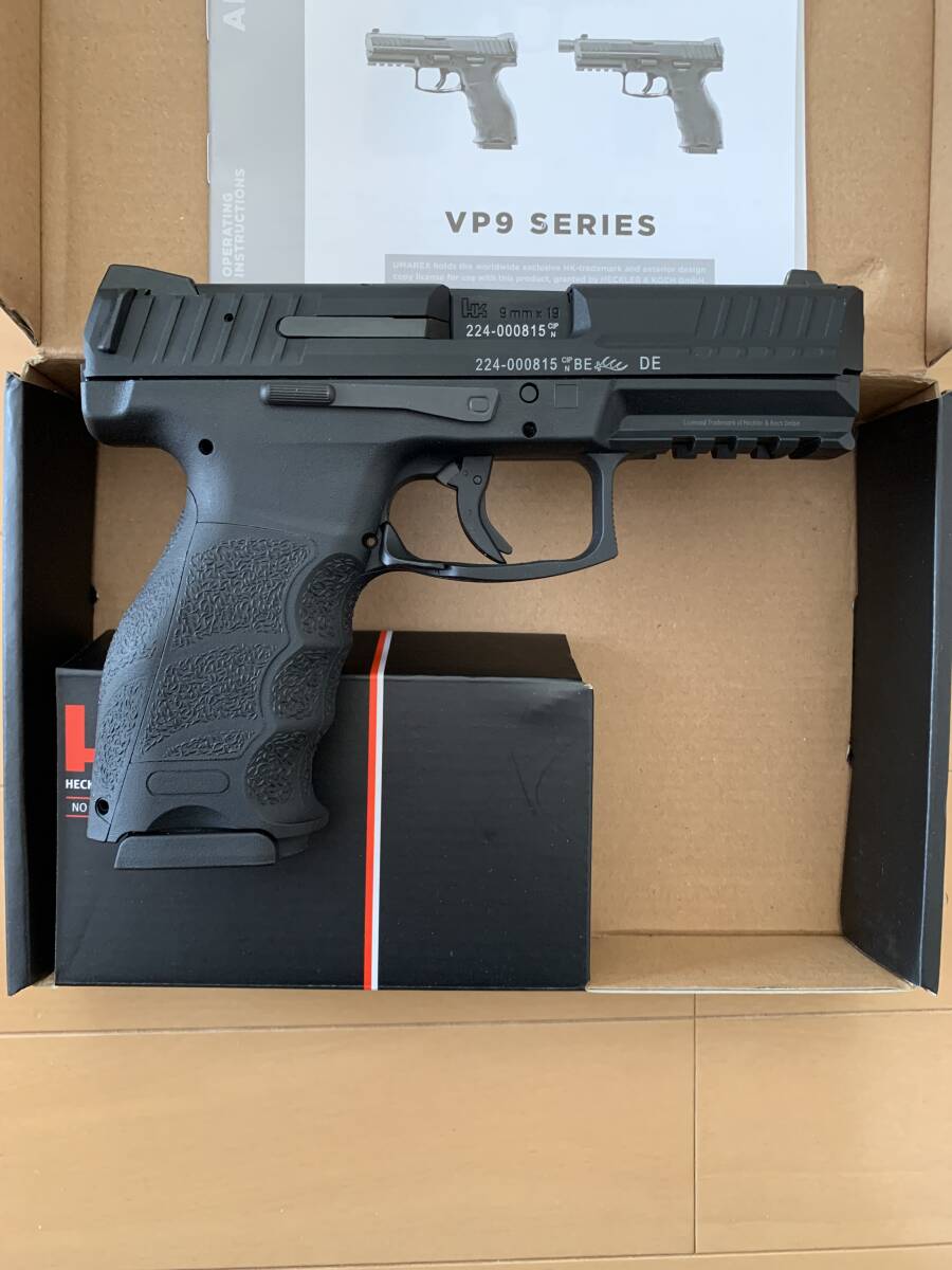 美品 VFC VP9 スペシャルコンボバージョン    BERETTA マルイ KSC GM 1911 UMAREX VFC M9 HK GLOCK グロック HW STEYR スタイヤーの画像3