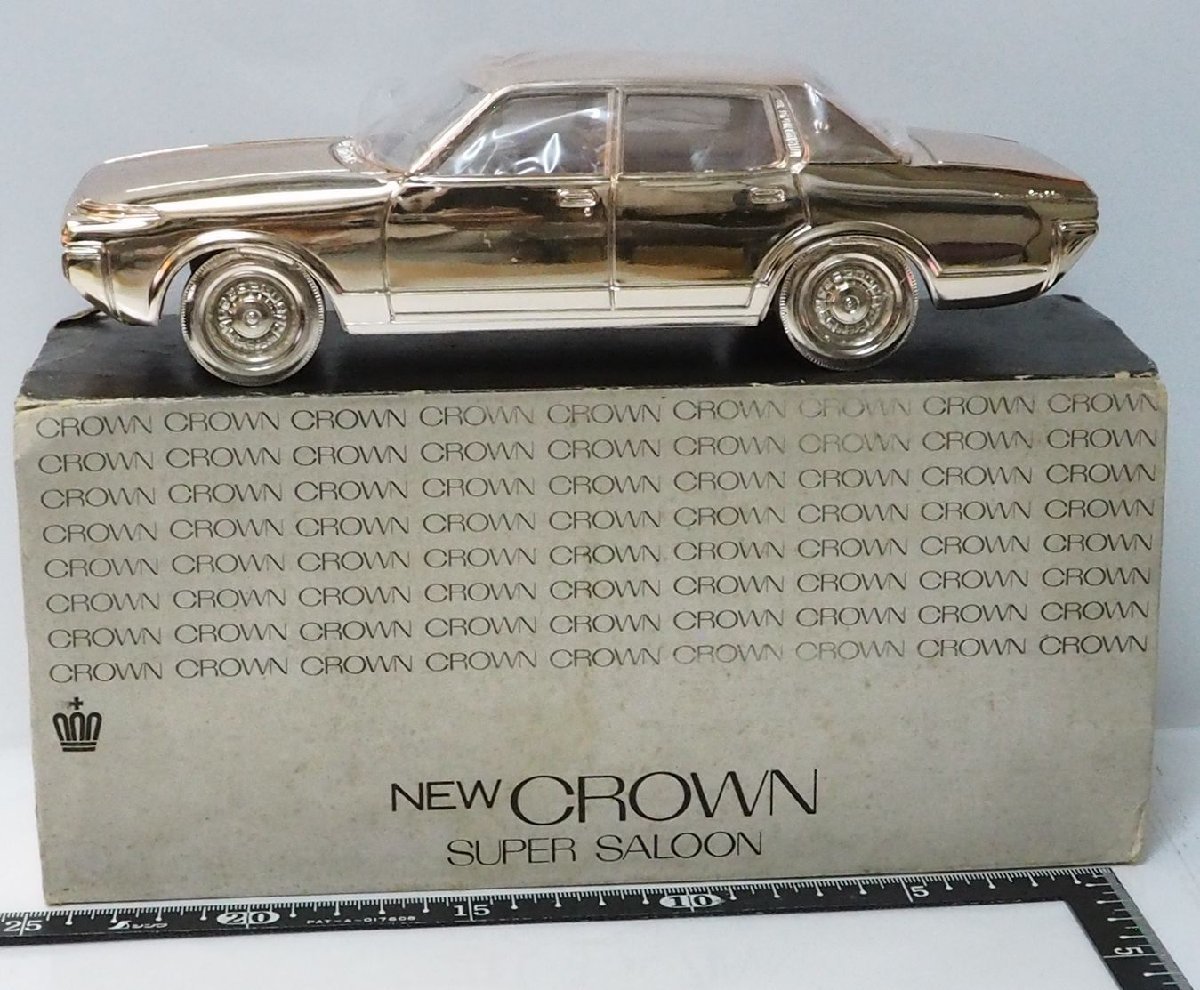  dealer [ Toyota Crown super saloon TOYOTA CROWN SUPER SALOON] automobile cigarette case made of metal cigar case ashtray [ box attaching ]0749