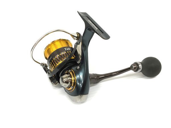 K11-920-0308-123【ジャンク】ダイワ(Daiwa) 16 CERTATE セルテート 2508PE スピニングリール スレキズ有_画像1