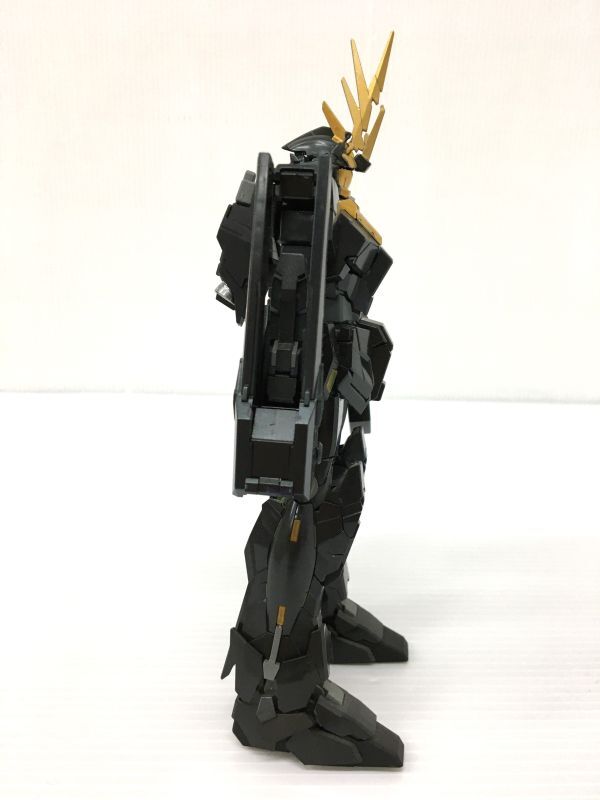 K11-929-0309-065【中古/現状品】バンダイ MG 1/100 RX-0 ユニコーンガンダム2号機 バンシィ 「機動戦士ガンダムUC」プラモデル_画像4