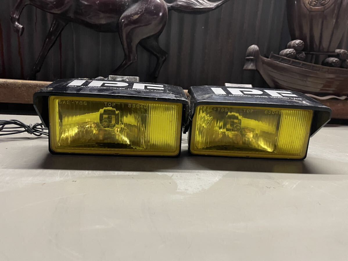 IPF foglamp #830 SAE-FY84 left right set old car present condition goods 