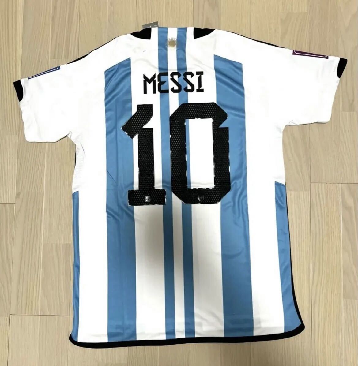 アルゼンチン代表ユニフォーム　メッシ　カタールW杯優勝版　MESSI 10番 Mサイズ_画像2