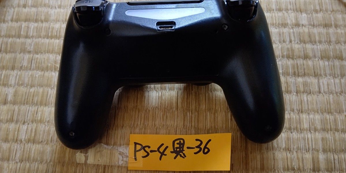 純正PS4コントローラー商品説明、確認よろしくお願いします。値下げ交渉スルーします。