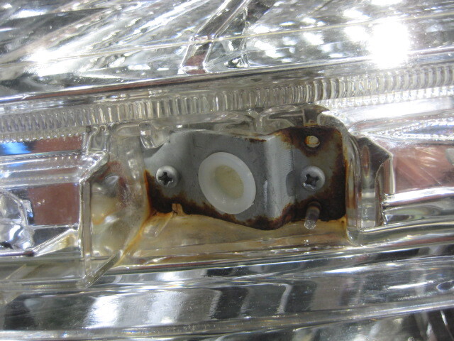 軽度破損品　日産　エルグランド　E52　中期/後期　純正ヘッドライト LED　左側　KOITO 100-23674　管理F2807_画像6