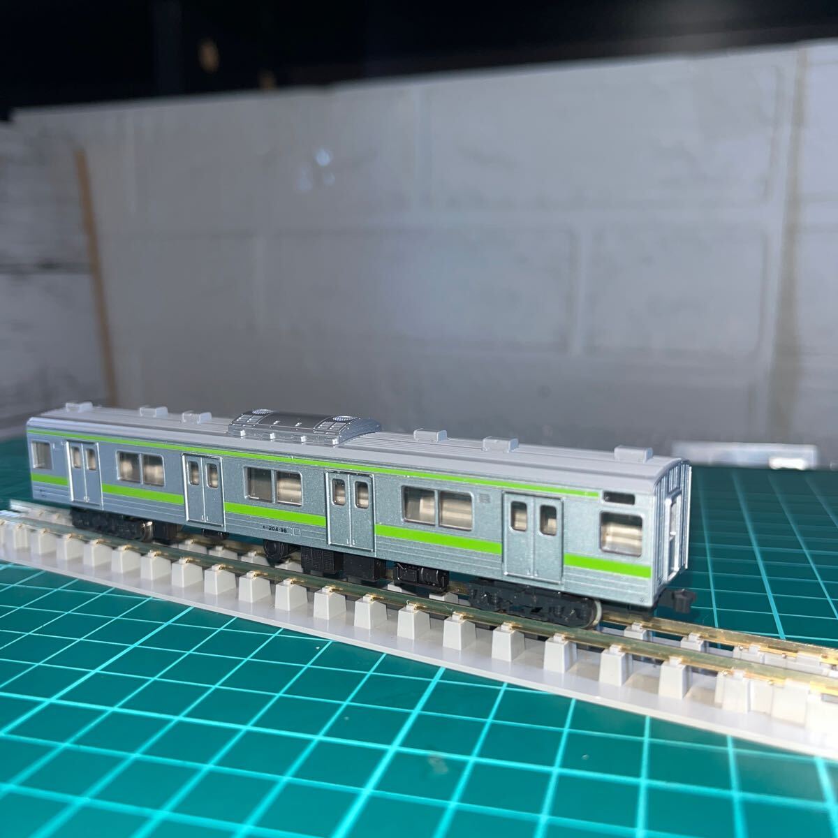 KATO　Nゲージ　通勤形電車　モハ204-98　Ｔ車　その2_画像1
