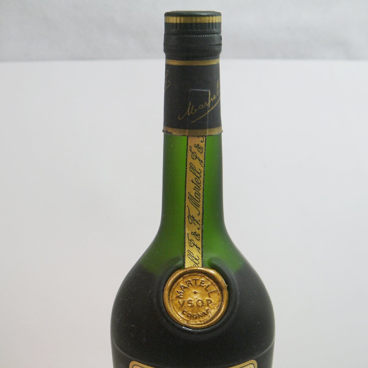 ★未開栓 保管品 MARTELL MEDAILLON VSOP【マーテル VSOP メダイヨン スペシャルリザーブ 700ml 40% 箱付き】_画像6