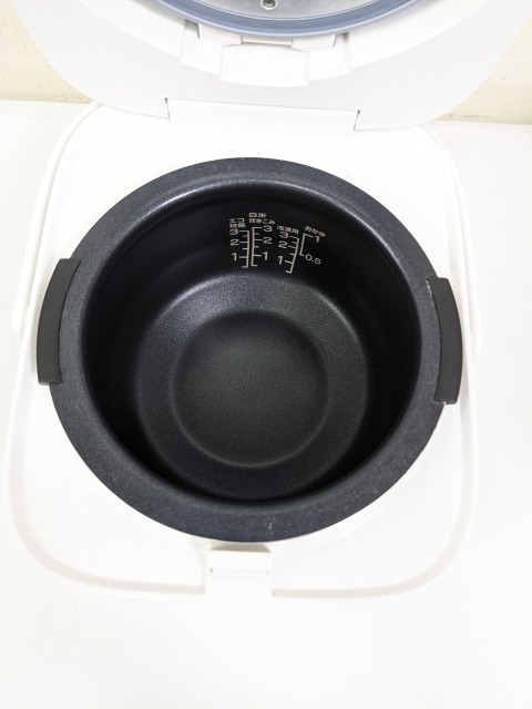 TAG label タグレーベルバイアマダナ AT-RM32B 2023年製 マイコン炊飯器 3合炊き_画像8