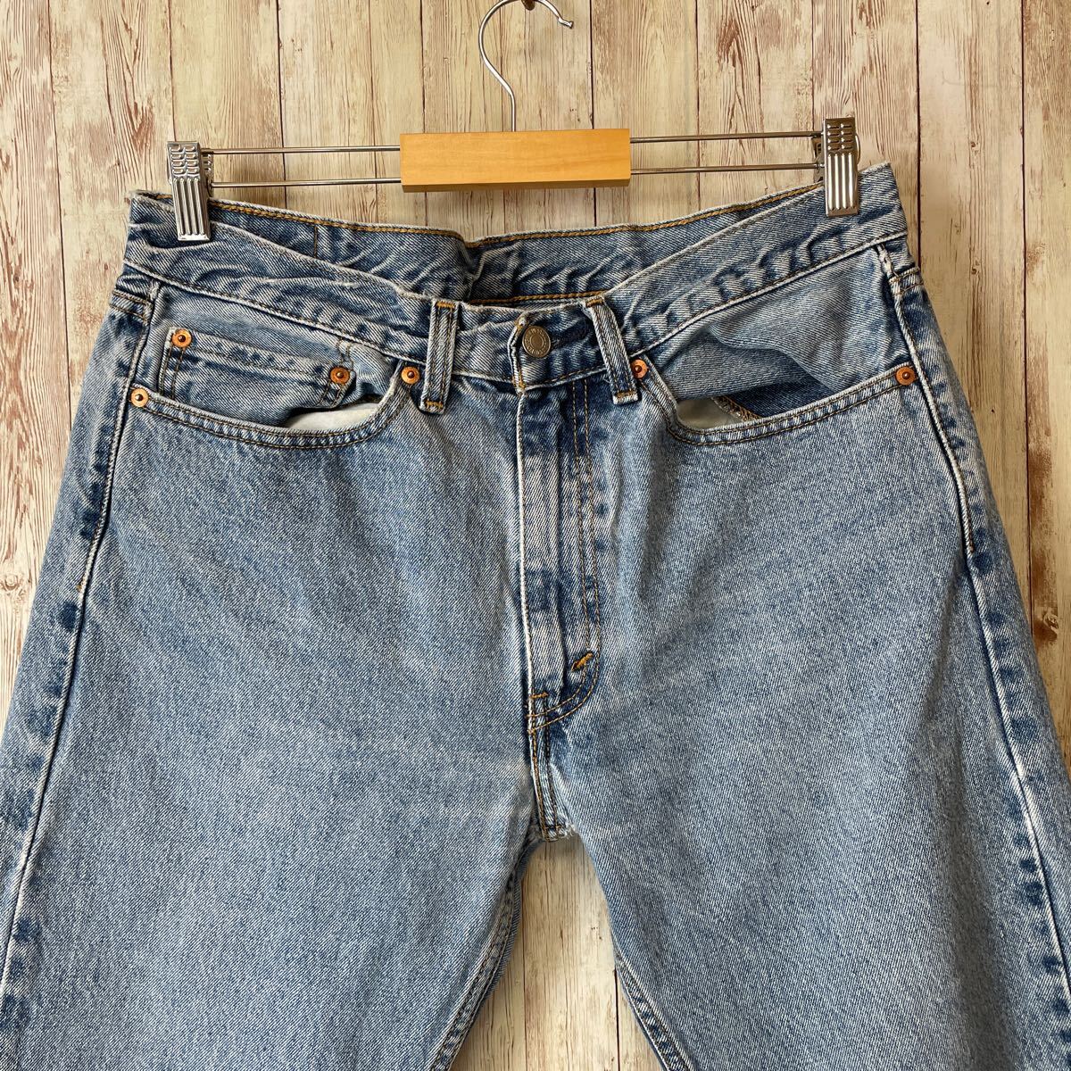 デニムパンツ ジーンズ リーバイス 505 w34 　青ブルーデニム　サイズＬ　LEVIS505　メンズ　古着_画像3