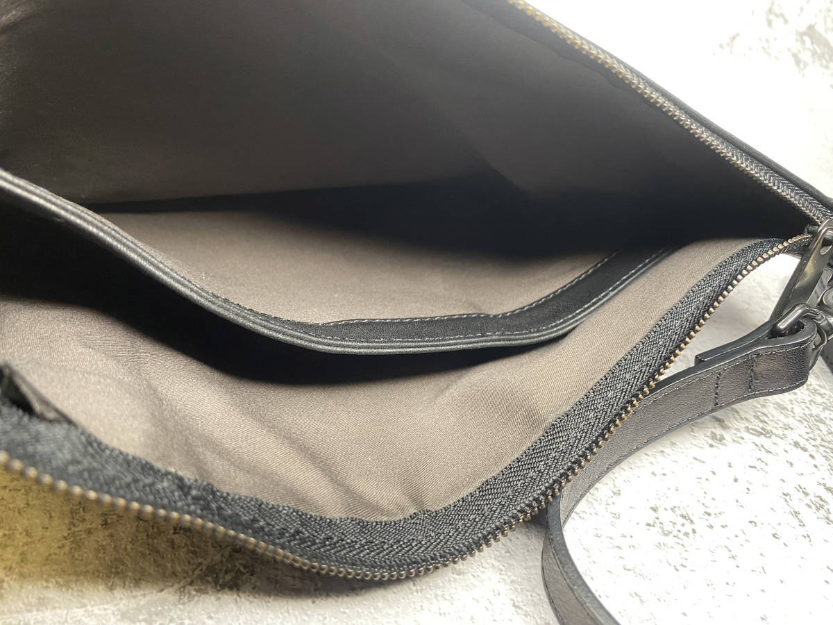 PATRICK STEPHAN Leather Shoulder Bag “Grande Poche”　ショルダーバッグ／サコッシュ_画像9