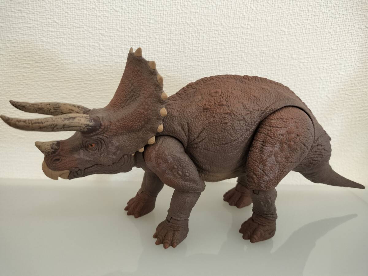 ハモンドコレクション ジュラシックパーク トリケラトプス フィギュア ジュラシックワールド マテル MATTEL ハモンドコレクション ジュラシックパーク トリケラトプス フィギュア ジュラシックワールド マテル MATTEL