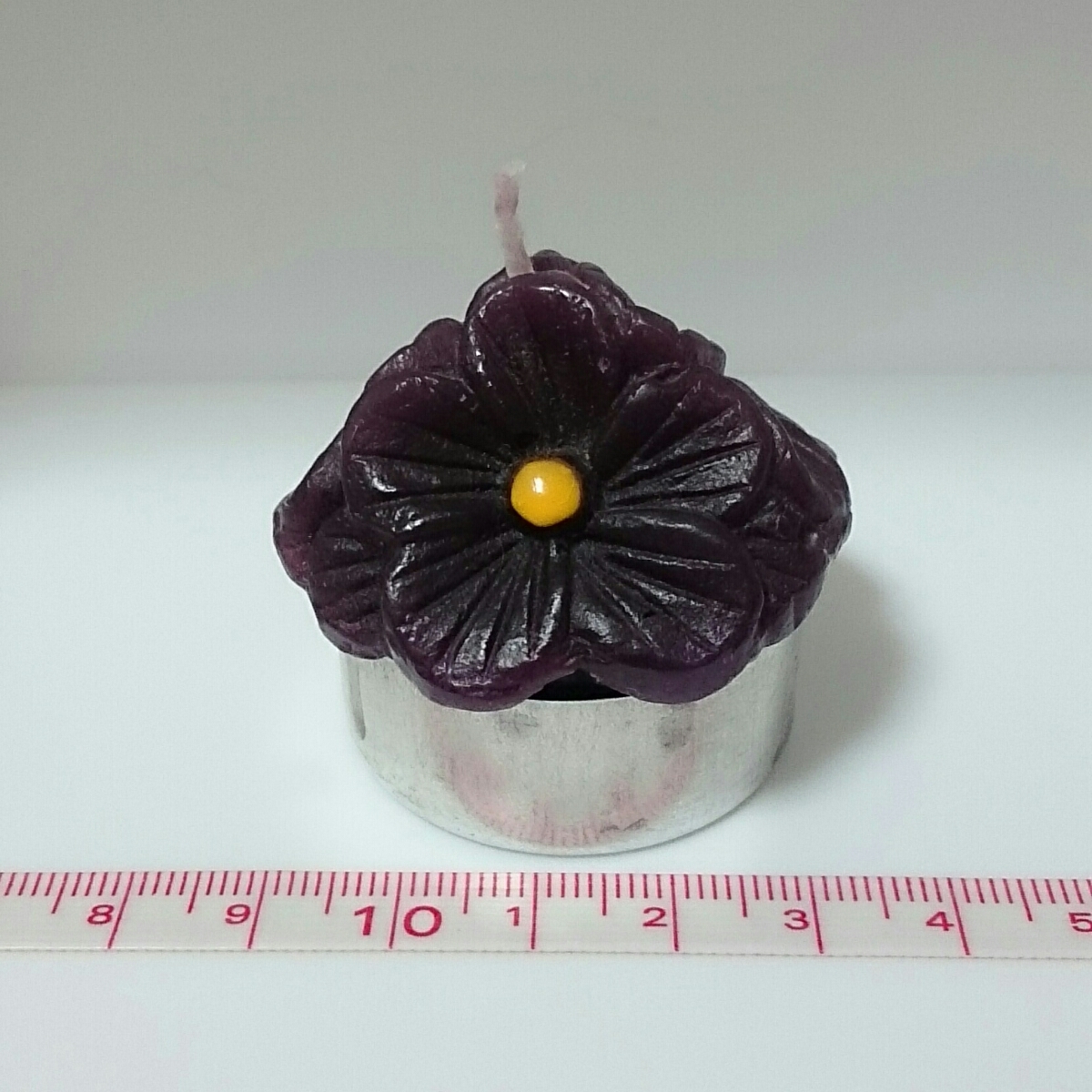  Northern Europe Sweden Vintage candle low sok flower plant interior kitchen miscellaneous goods purple beauty relaxation 