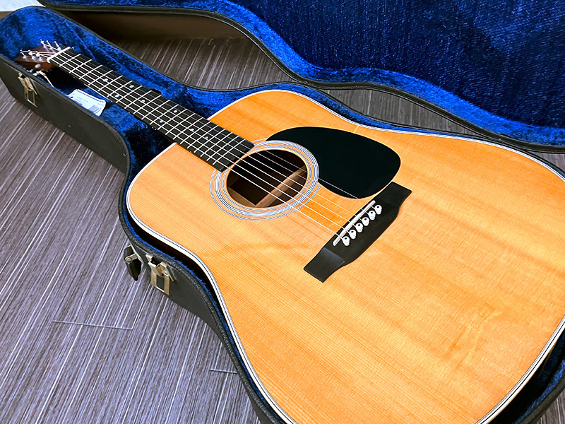 ■Martin D-28 アコースティックギター ハードケース付属 マーティン■の画像1