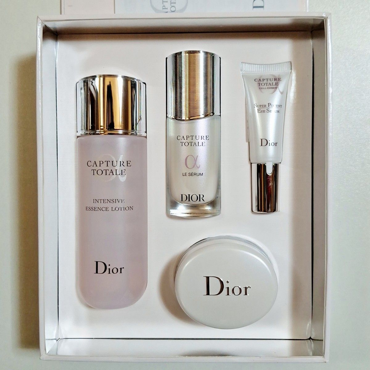 【DIOR】カプチュール トータル ディスカバリー キット(数量限定品)