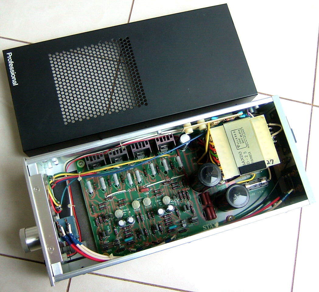 Yahoo!オークション - 極上 完動 保証 STAX SRM-1/MKⅡ Yahoo!オークション - 極上 完動 保証 STAX SRM-1/MKⅡ