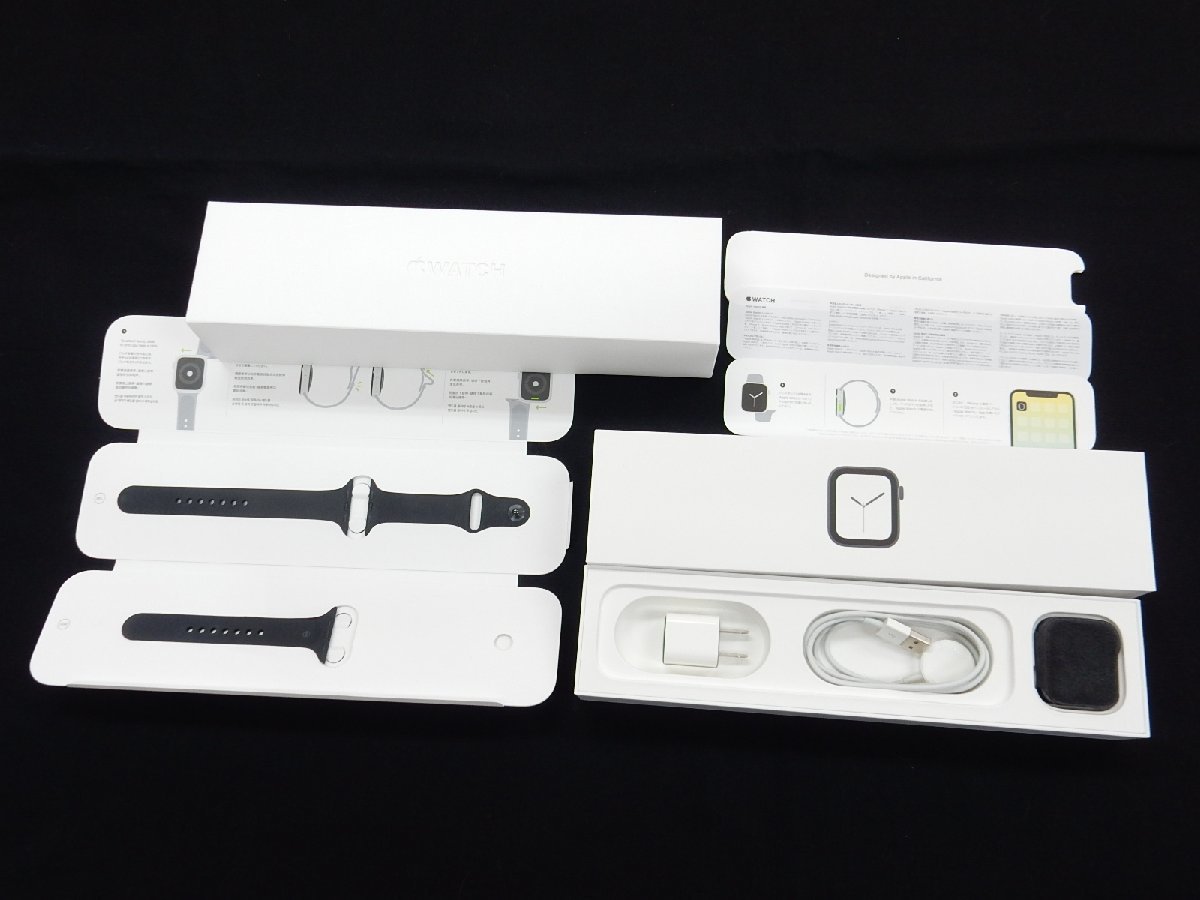 Apple Watch Series 4 GPSモデル 44mm A1978 MU6D2J/A スペースグレイ アップルウォッチ アリミニウム ブラック スポーツバンド【返品OK】の画像1