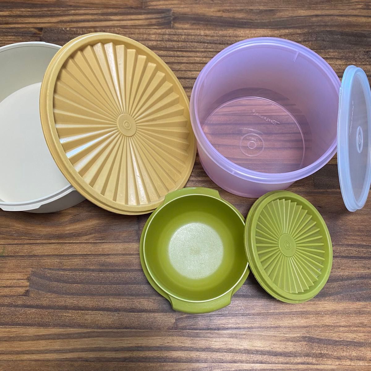 タッパーウェア3点　Tupperware  保存容器　 昭和レトロ 容器