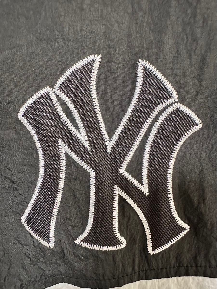 ニューヨーク・ヤンキース MLB ナイロンジャケット Mサイズ 黒 ブラック GENUINE MERCHANDISE ゲン 