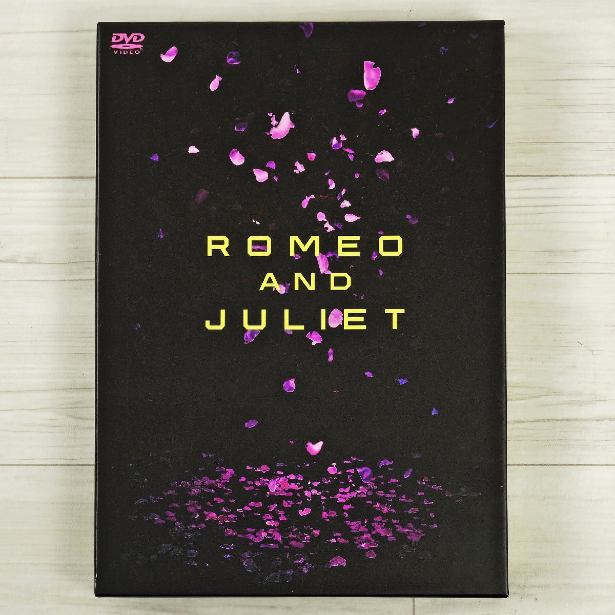 DVD ROMEO AND JULIET 舞台 ロミオとジュリエット 佐藤健 石原さとみ [F5773]_画像1