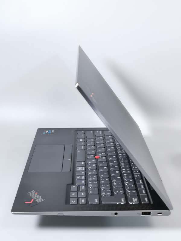 高速ハイエンド i7第11世代【爆速SSD(NVMe)1TB + メモリ16GB】レノボ ThinkPad X1 Yoga Gen6 2-in-1 Windows11 4K ノートPC 動作確認済☆の画像4