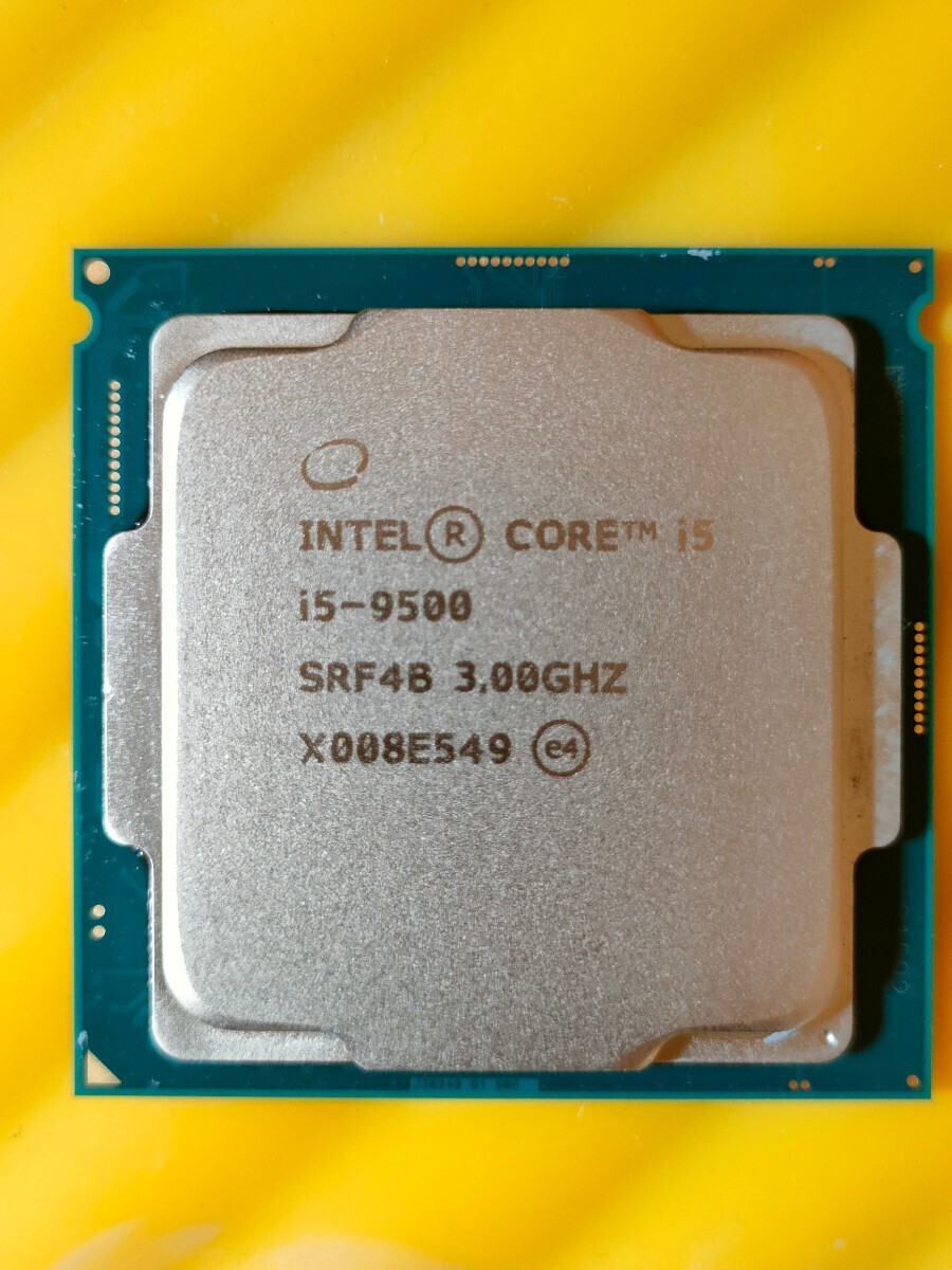 ★【動作品】Intel CPU 第9世代 Core i5-9500 3.00GHZ 専用ケース入れ発送★ ②_画像1