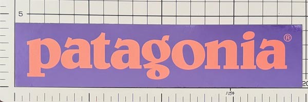 パタゴニア ロゴ ステッカー 紫 橙 PATAGONIA LOGO STICKER パープル オレンジ 光沢 文字 キャンプ ギア デコ カスタム シール デカール_画像2