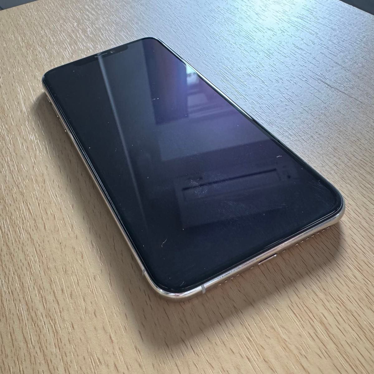 iPhone11pro MAX 256GB シルバー　SIMフリー