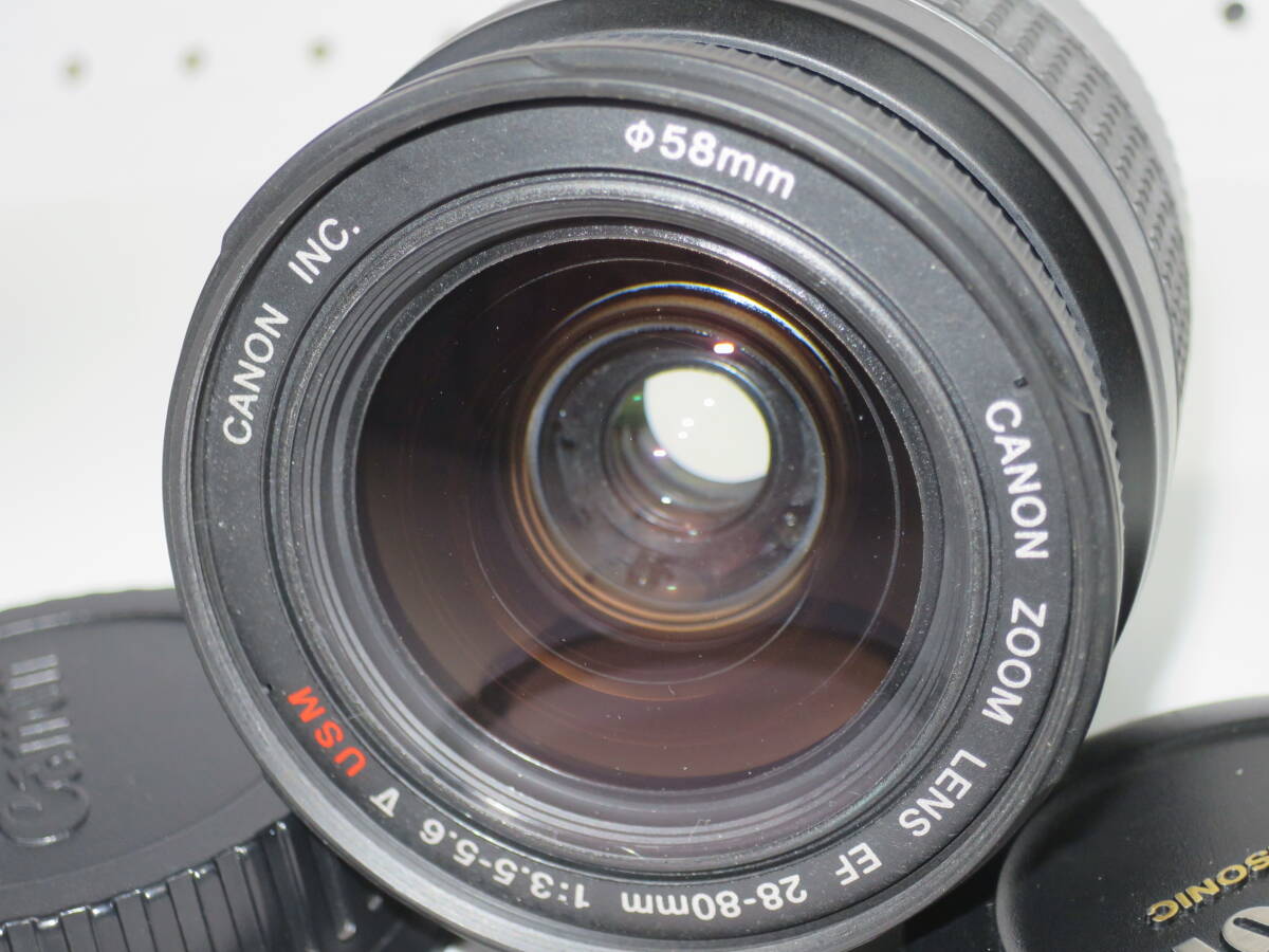 ●canon zoom lenz ef 50-200mm 3.5-4.5 L・zoom lenz ef 28-800mm 3.5-5.6ⅤUSM ジャンク動作品 60サイズ_画像9