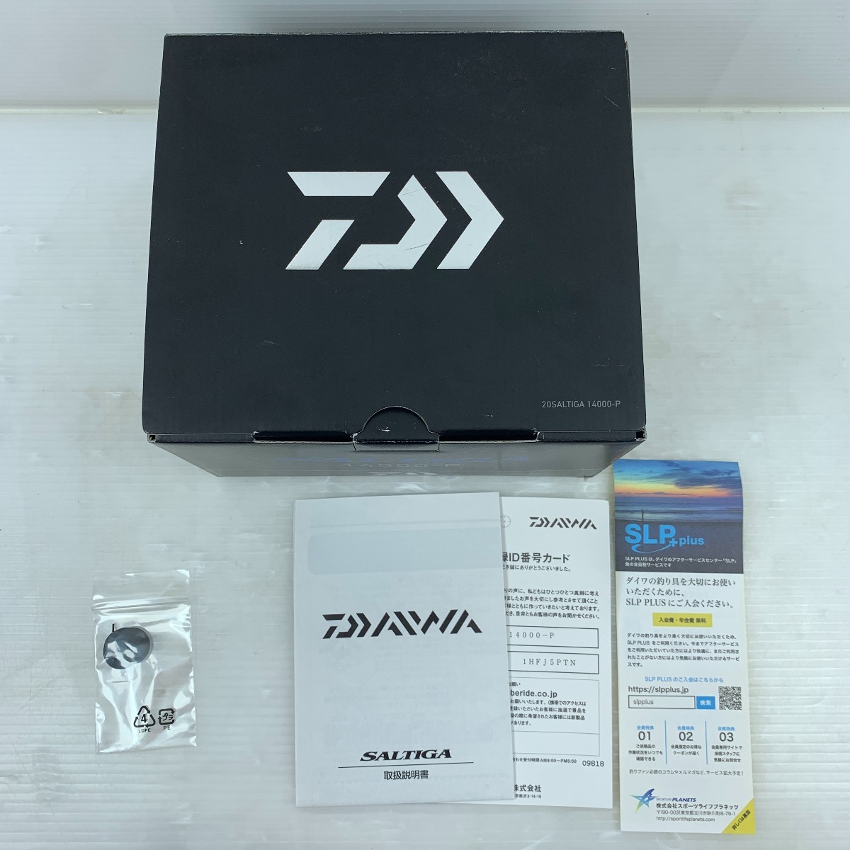 ττ DAIWA ダイワ リール スピニングリール 20ソルティガ 14000-P 65005 目立った傷や汚れなし_画像9