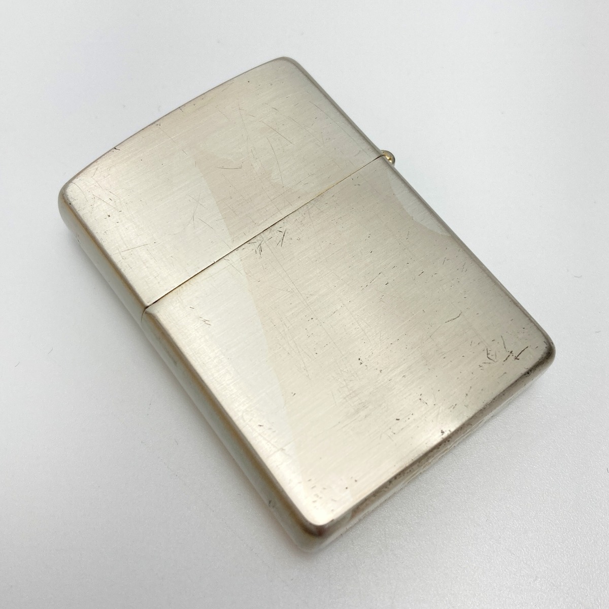 ☆☆ ZIPPO ジッポー ライター 1995年製 E.YAZAWA 矢沢永吉 ロゴ シルバー×ゴールド ケース有 傷や汚れあり_画像2