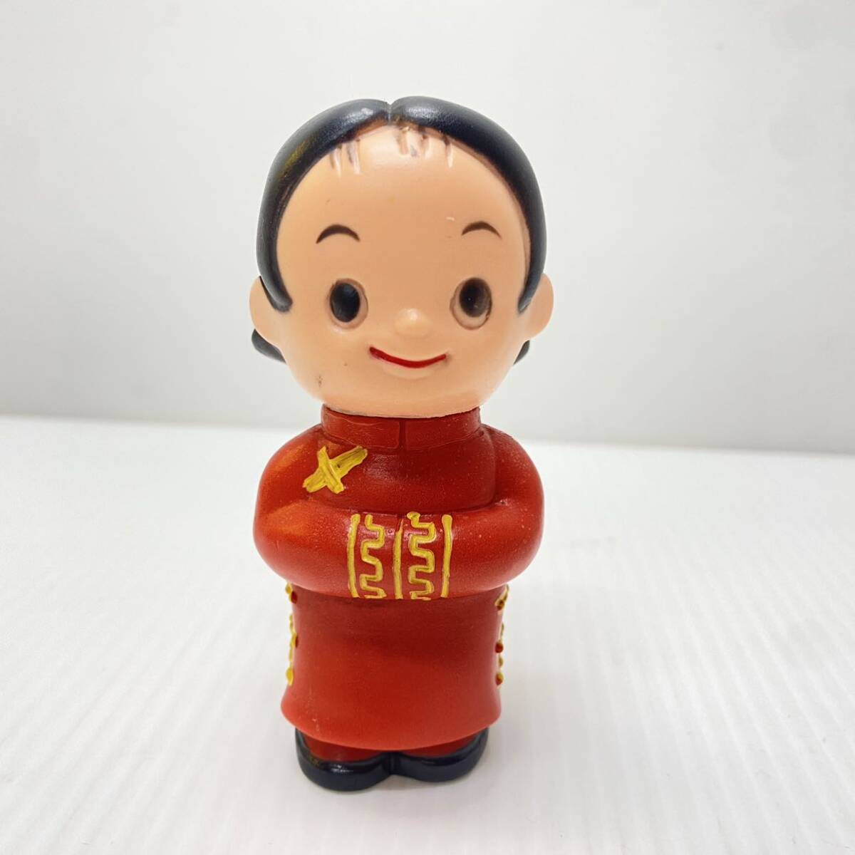 三桃食品 株式会社 ソフビ 桃ちゃん 貯金箱 ノベルティ 企業物 三桃食品 株式会社 当時物 ソフビ フィギュア 桃ちゃん 貯金箱