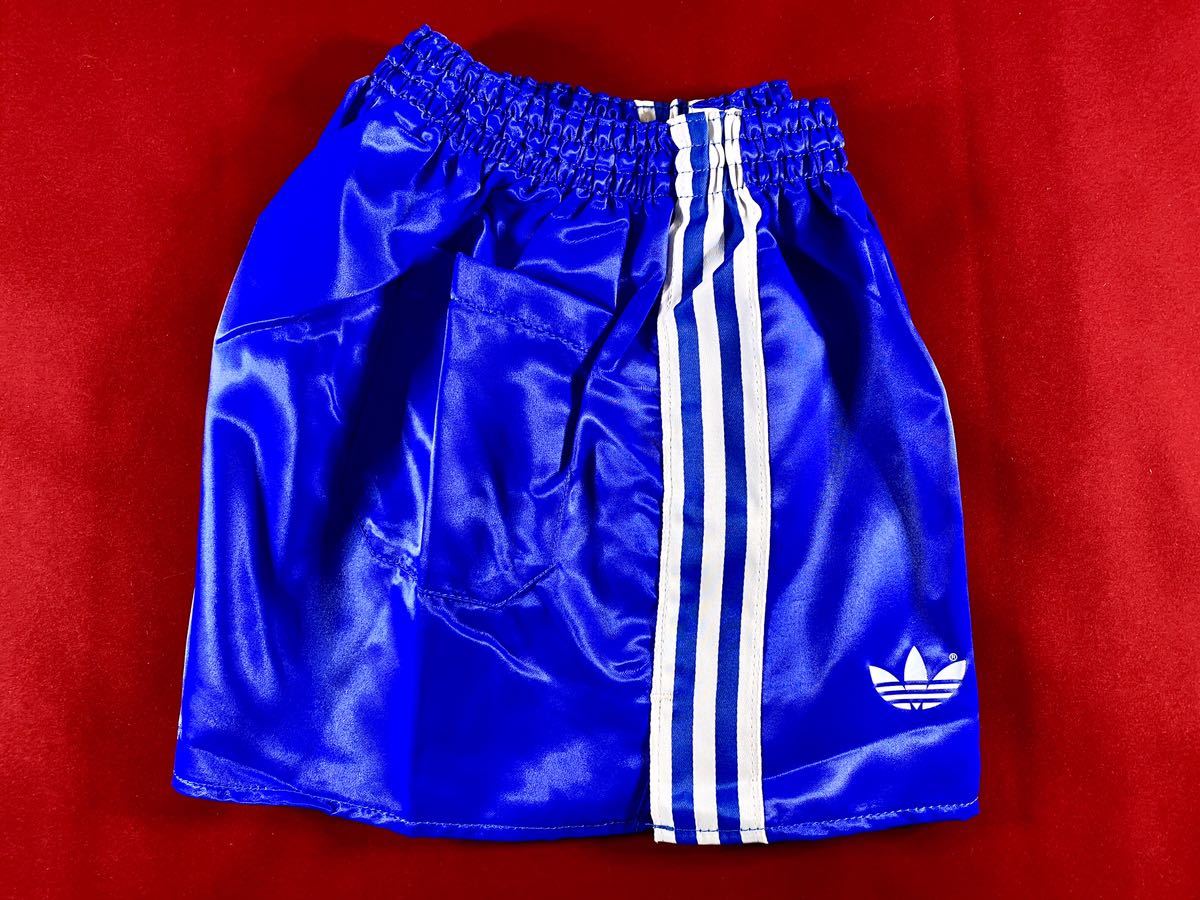 希少 80’s adidas イギリス製 ポリアミド ナイロン サッカー ショートパンツ 80 ブルー 海外モデル ヴィンテージ ラグビー 短パン 新品_画像4