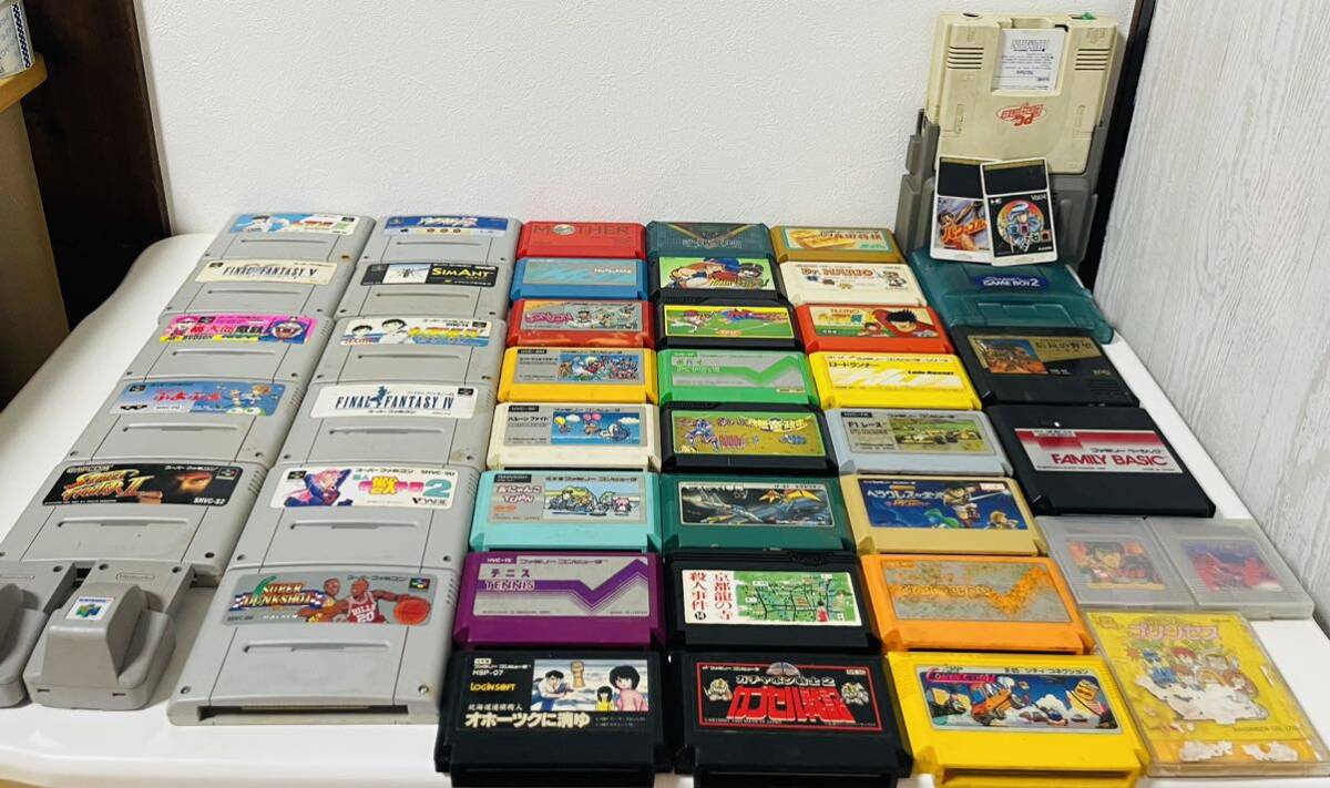 スーパーファミコン ファミリーコンピュータなど ソフト 46個の画像1